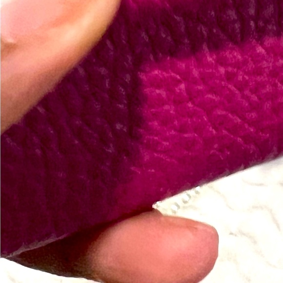 Salvatore Ferragamo long Bi-fold Wallet - Picture 13 of 16